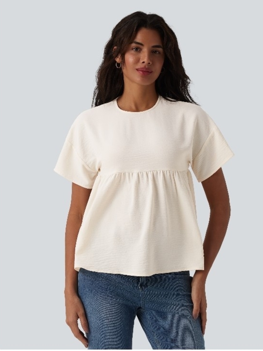 HALARA Cream Short-Sleeve Peplum Tunic